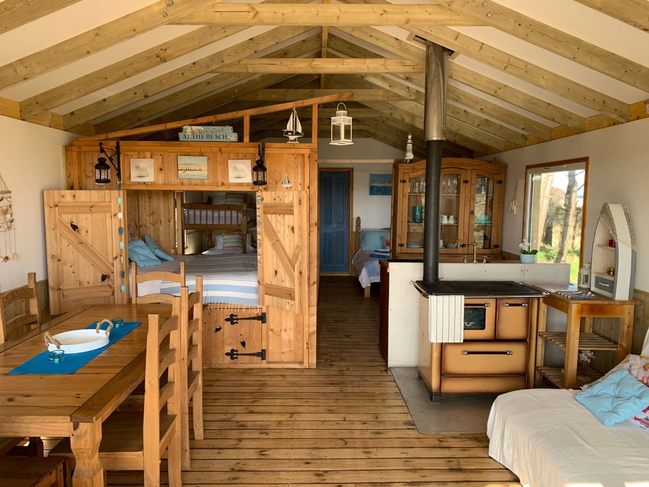 Glamping holidays near Edinburgh in East Lothian, Southern Scotland - Harvest Moon Holidays