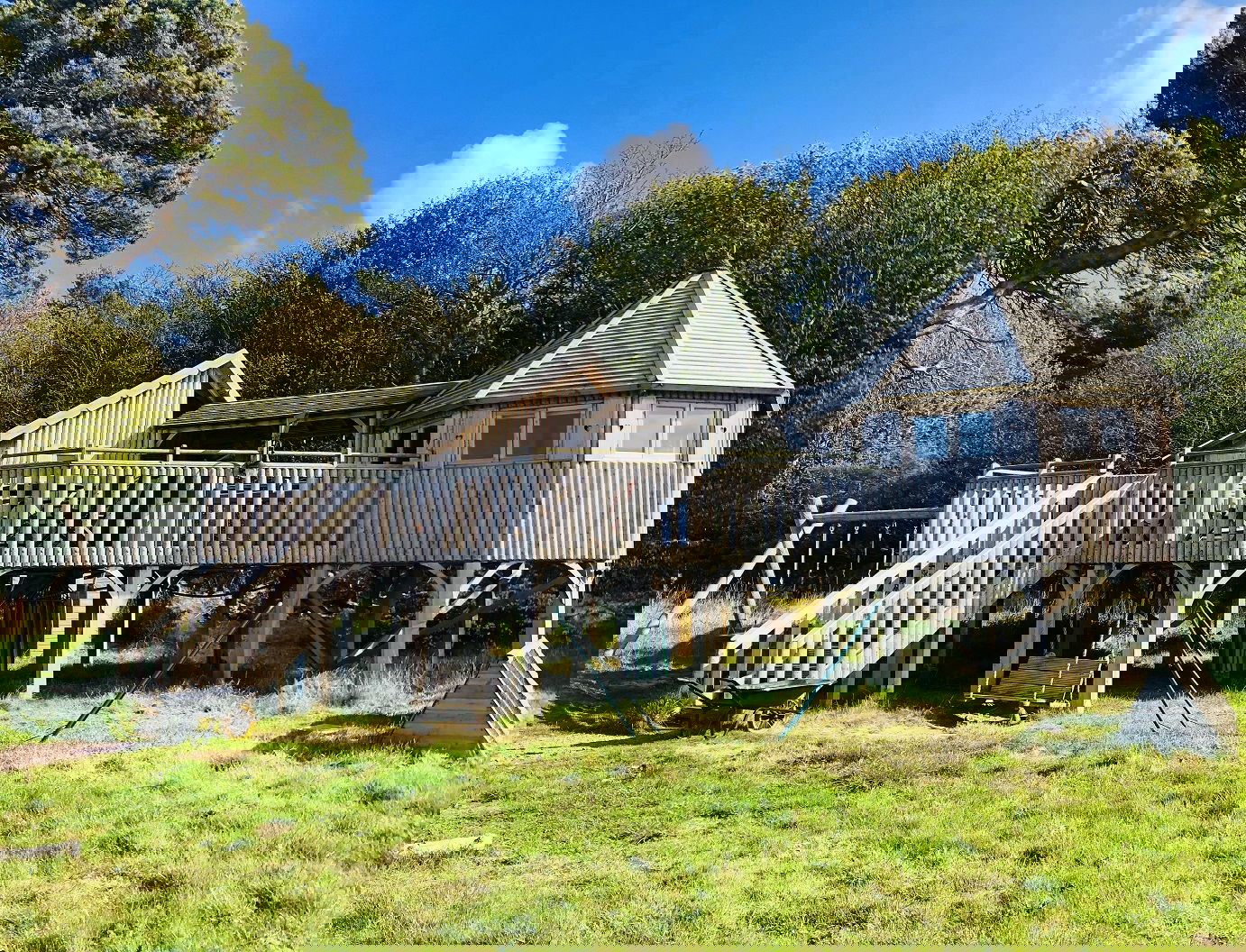 Glamping holidays near Edinburgh in East Lothian, Southern Scotland - Harvest Moon Holidays