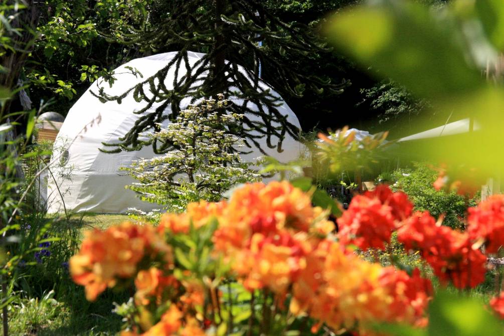 Glamping holidays in Gloucestershire, South West England - The Dome Garden