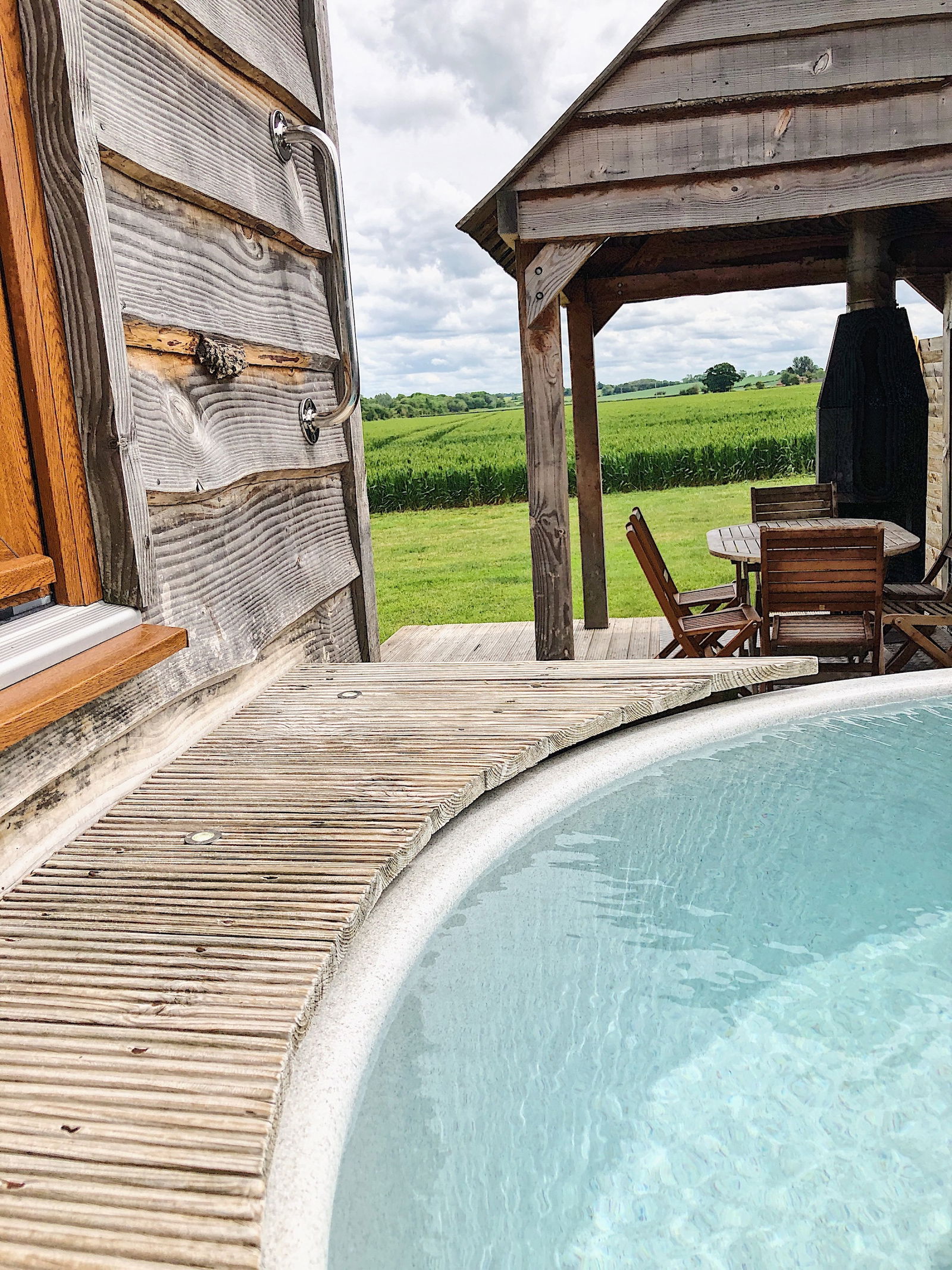 Glamping holidays in Warwickshire, Central England - Tinywood Homes