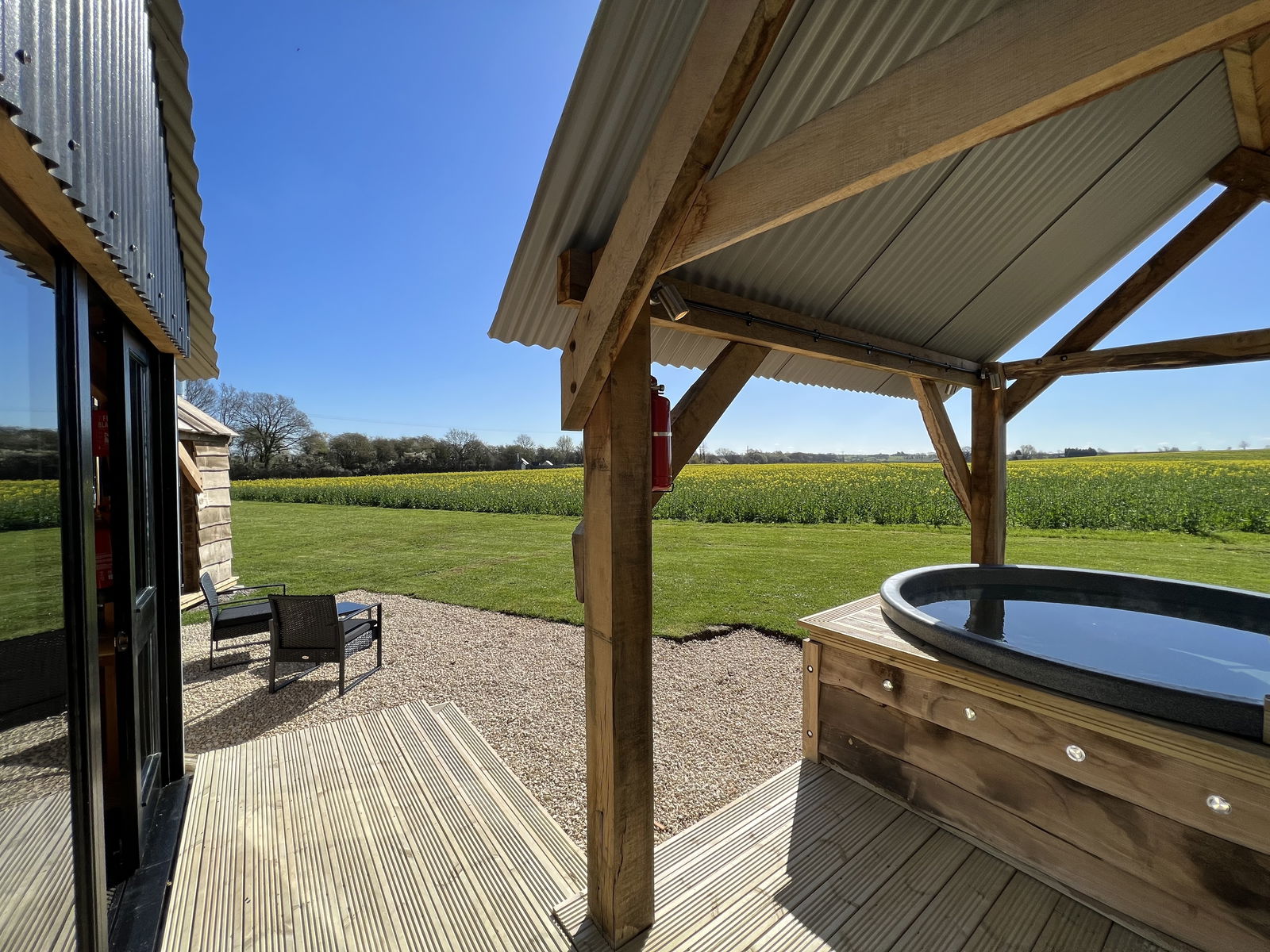 Glamping holidays in Warwickshire, Central England - Tinywood Homes