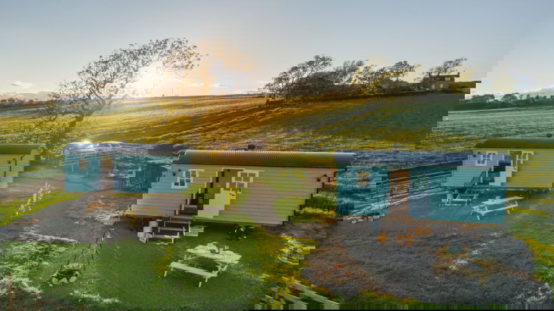 Glamping holidays near Edinburgh, Southern Scotland - Craigduckie Shepherds Huts