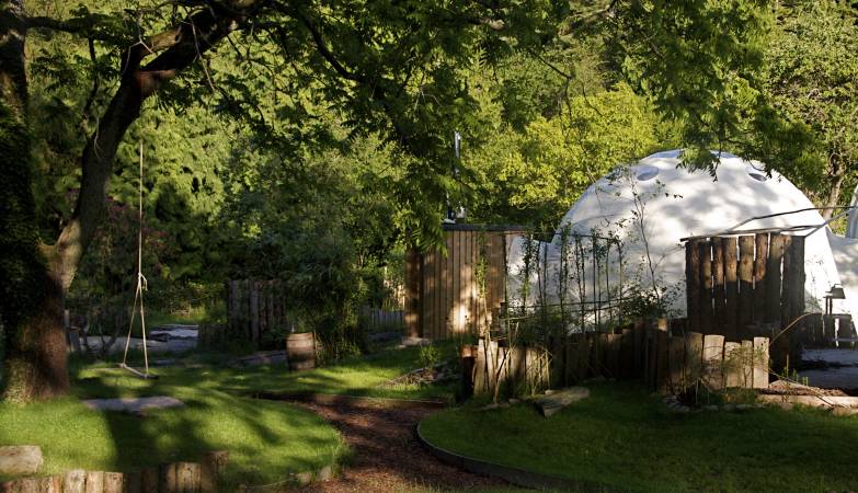 Glamping holidays in Gloucestershire, South West England - The Dome Garden