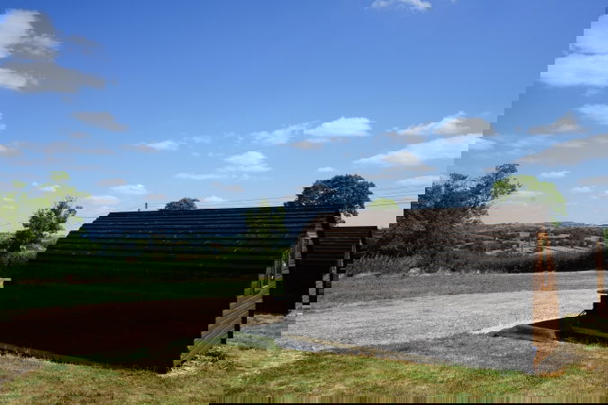 Glamping holidays near the Peak District, Derbyshire, Central England - Poplars Farm