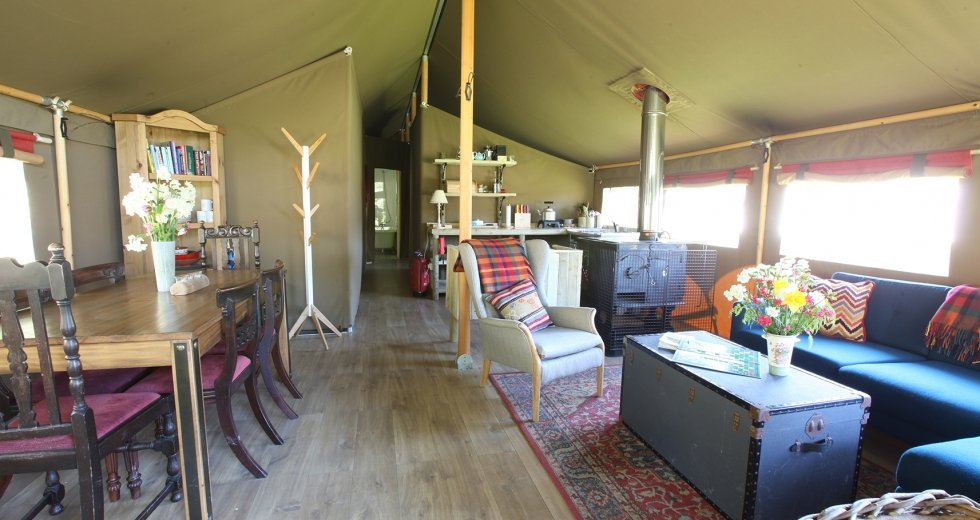Glamping holidays in the Peak District, Derbyshire, Central England - Edale Gathering
