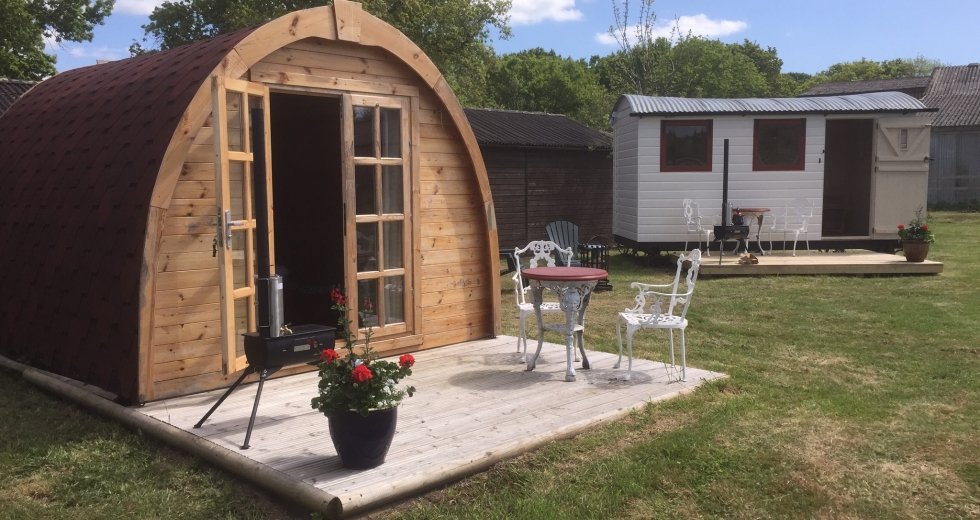 Glamping holidays in Dorset, South West England - Friendship Cottage Glamping