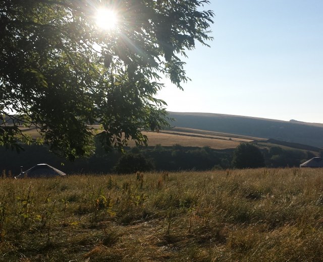 Glamping holidays in the Peak District, Derbyshire, Central England - Peak Glamping Hideaway