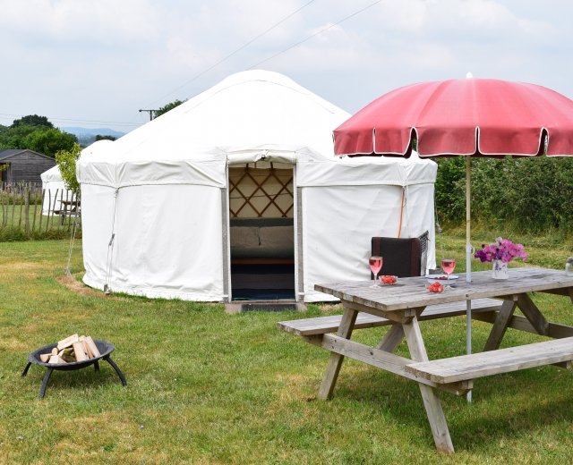 Glamping holidays in Dorset, South West England - Sockety Farm Yurts
