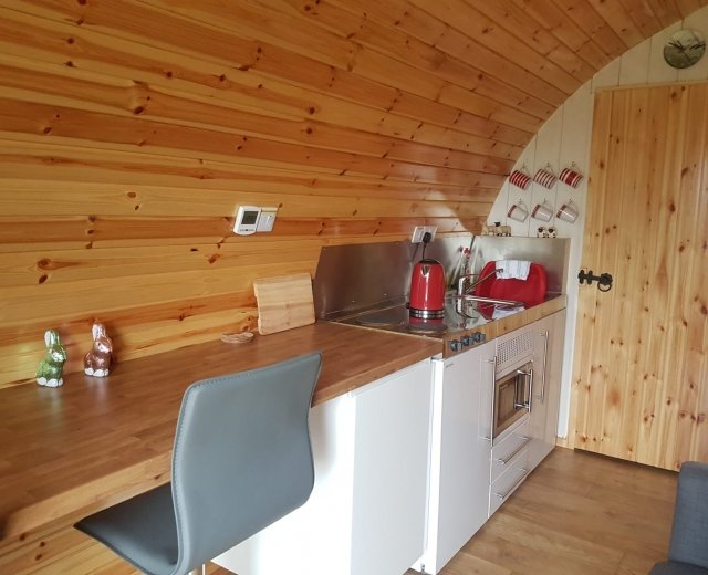 Glamping holidays in Somerset, South West England - Barley Hill Pod