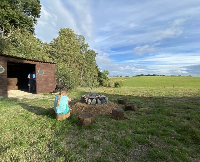 Glamping holidays in Oxfordshire, South East England - Bozedown Boltholes
