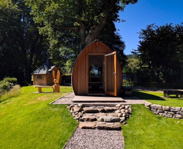 Glamping holidays in Highlands, Northern Scotland - Loch Ness Glamping