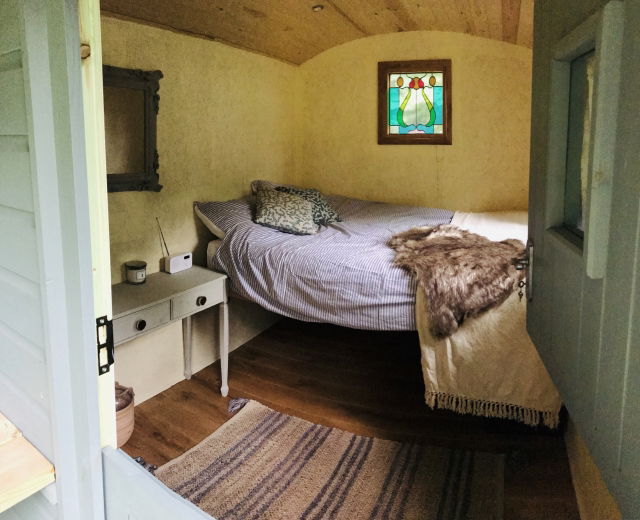 Glamping holidays in Monmouthshire, South Wales - Castle Knights