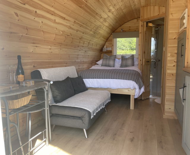 Glamping holidays in Snowdonia, North Wales - Podiau Dyffryn Conwy Valley Pods