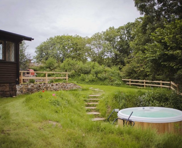 Glamping holidays in Carmarthenshire, South Wales - The Chestnut Cabin