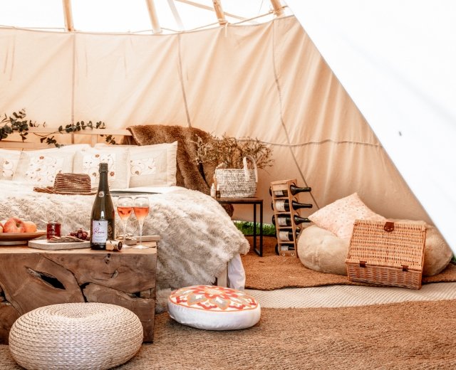Glamping holidays in East Sussex, South East England - Oastbrook Escape