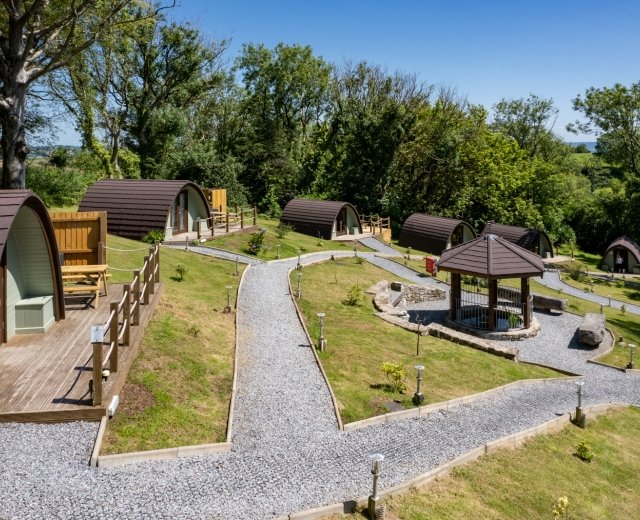 Glamping holidays in Carmarthenshire, South Wales - Broadway Country House