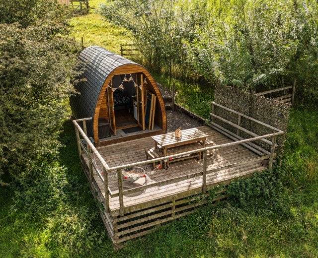 Glamping holidays in the Peak District, Derbyshire, Central England - Mulino Pods