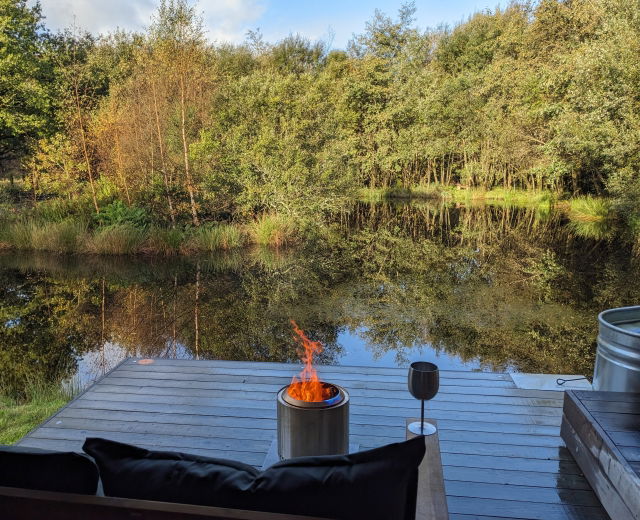 Glamping holidays in Powys, Mid Wales - Cabin on the Lake at Gwalia Farm
