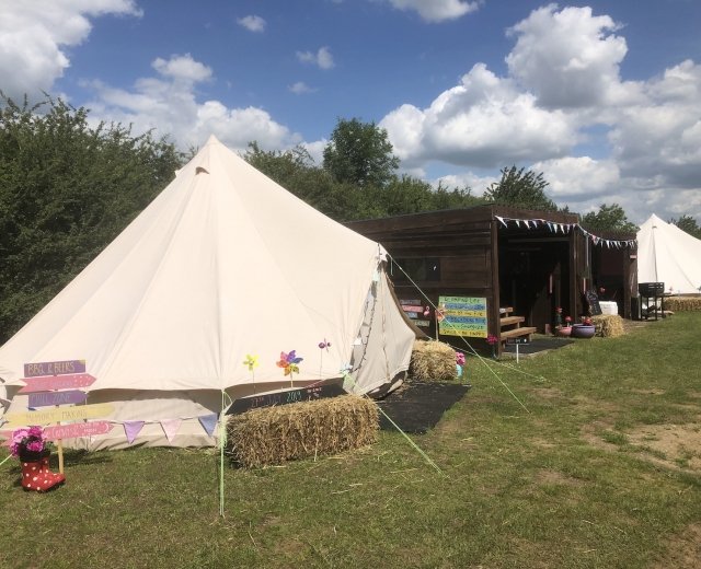 Glamping holidays in Northamptonshire, Central England - Grendon Lakes