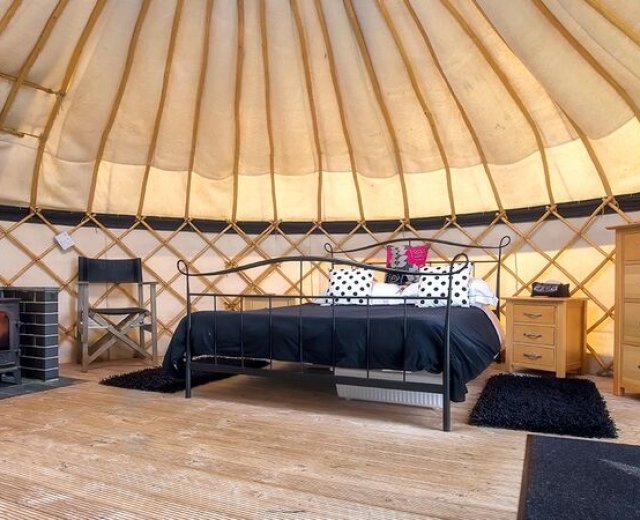 Glamping holidays in Cornwall, South West England - Luxury Cornish Yurts