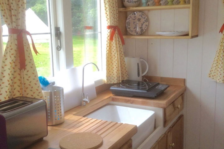 Glamping holidays in East Sussex, South East England - Bluecaps Farm Glamping