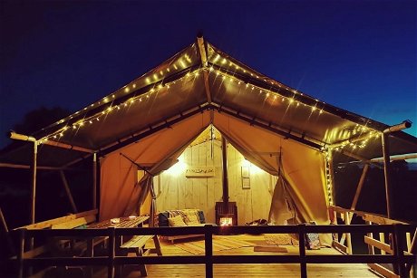 Glamping holidays in East Yorkshire, Northern England - Kingfisher Lakes