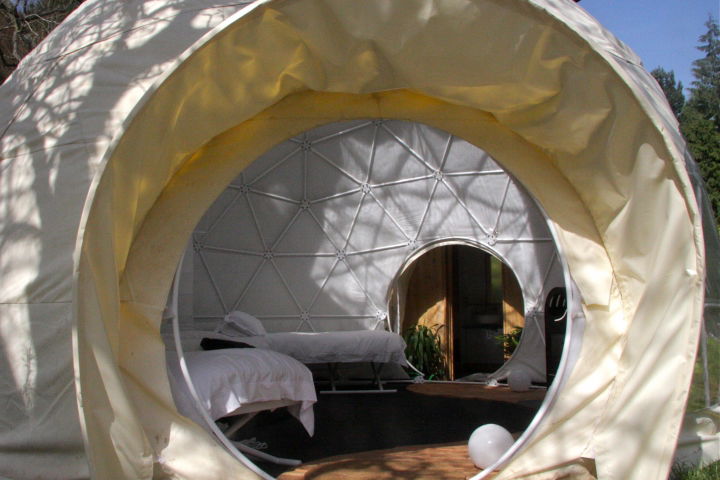 Glamping holidays in Gloucestershire, South West England - The Dome Garden