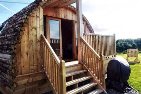 Glamping holidays on the Llyn Peninsula, Gwynedd, North Wales - Pencaerau Pods