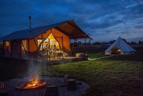 Glamping holidays in Kent, South East England - Wheatfields Luxury Glamping
