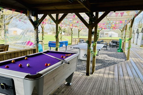 Glamping holidays in Norfolk, Eastern England - Glamp & Tipple