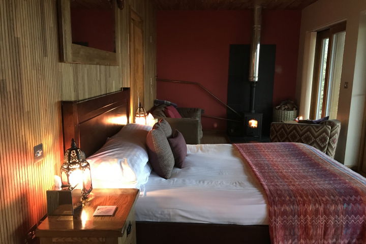 Glamping holidays in Oxfordshire, South East England - The Chilterns View