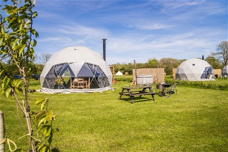 Glamping holidays in Pembrokeshire, South Wales - Beavers Retreat