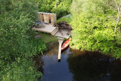 Glamping holidays in Powys, Mid Wales - Cabin on the Lake at Gwalia Farm