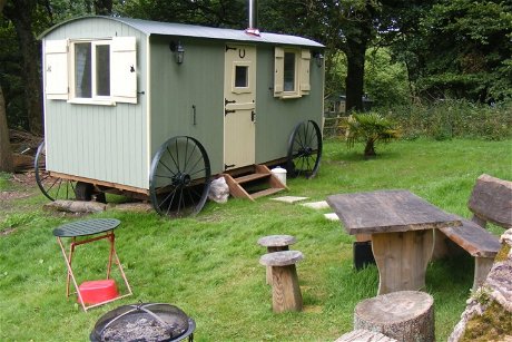Glamping holidays in West Sussex, South East England - Waydown Shepherds Huts